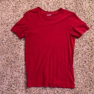 Red t-shit